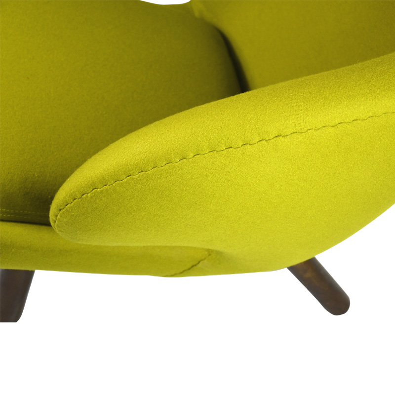 Pelican Chair Replica in Cashmere FA061-1S-F