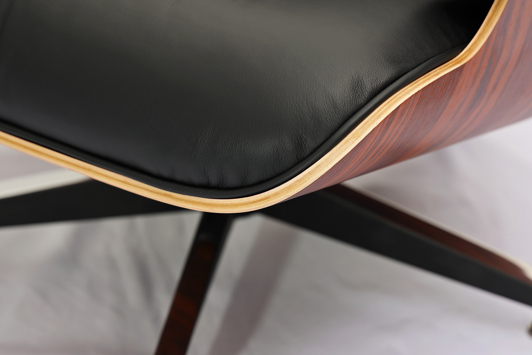 veneer of eames lounge chair replica by fuleague
