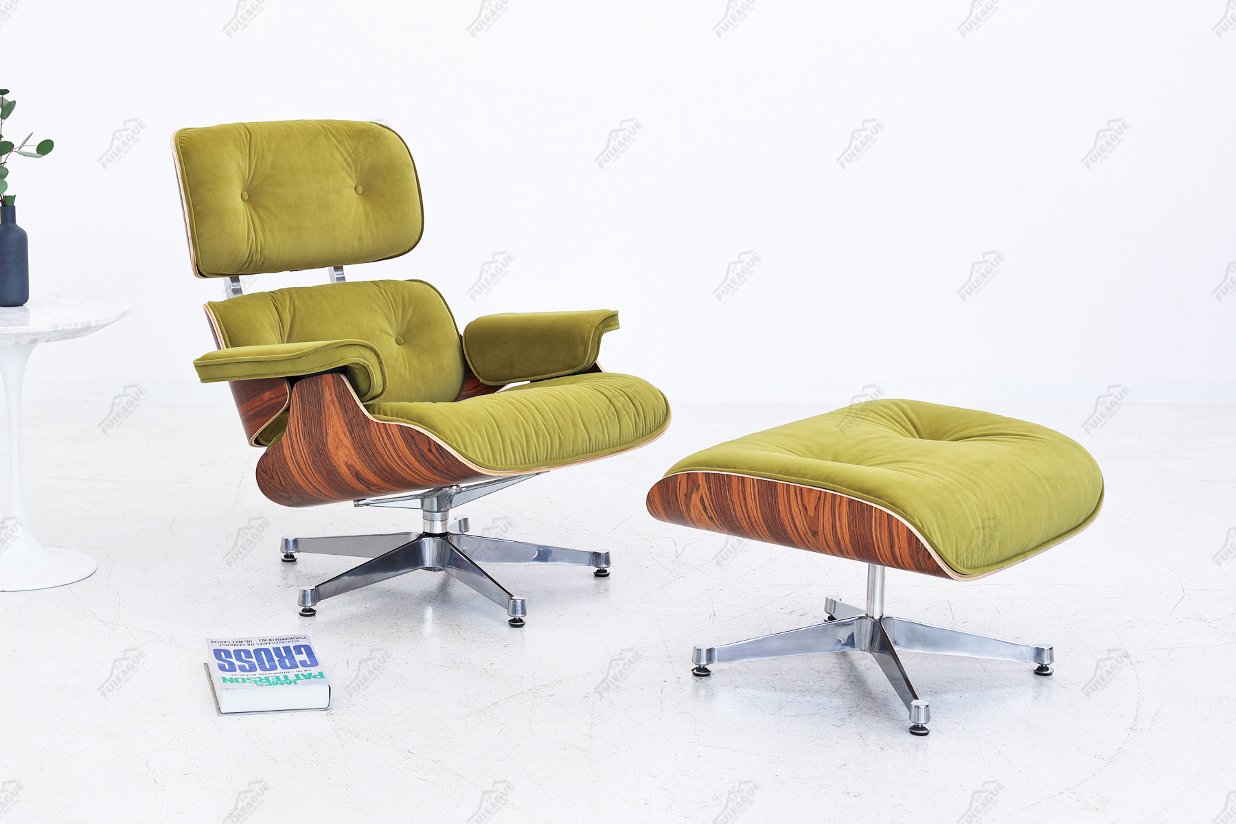 eames lounge chair replica in green velvet fabric and rose wood 