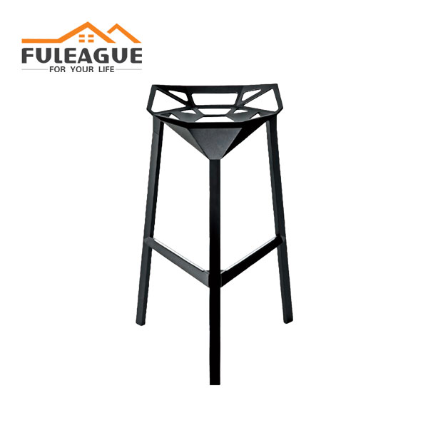 magis stool in black full aluminum frame
