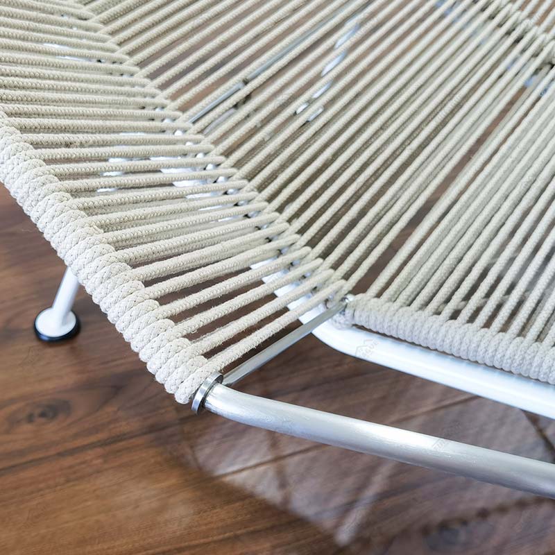 Flag Halyard Chair Replica by Hans Wegner FA358