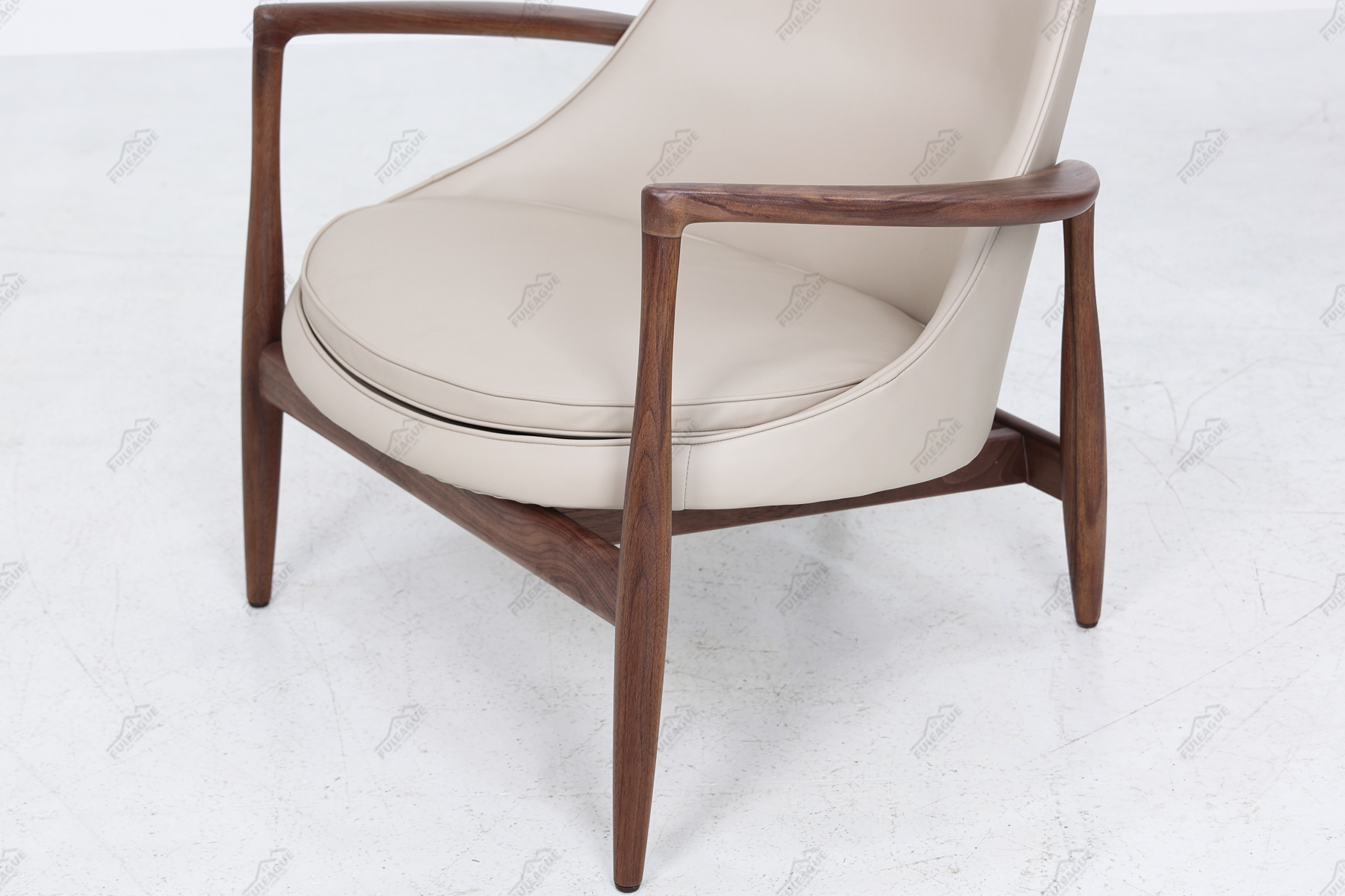 Fuleague walnut lounge chair high quality FA396-genuine leather