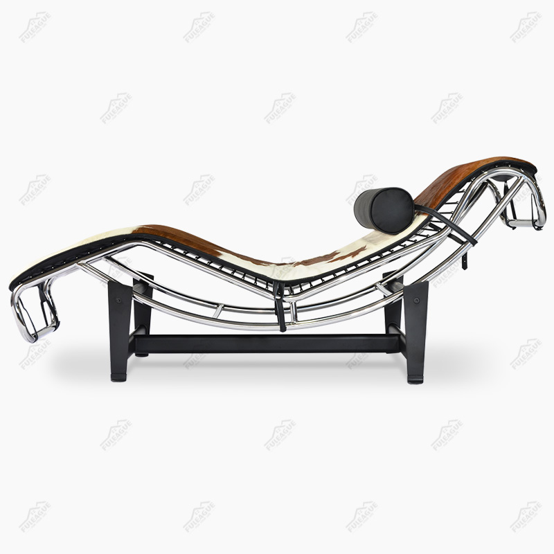 Le Corbusier LC4 Pony Chaise Lounge Replica FA016 in Cow Skin Leather