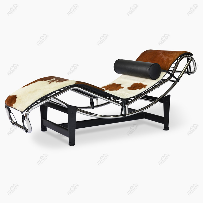 Le Corbusier LC4 Pony Chaise Lounge Replica FA016 in Cow Skin Leather