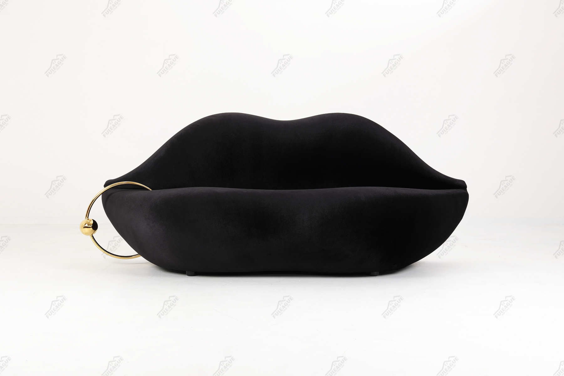 Fuleague replica sofa high quality and comfortable for home, restaurant and hotel