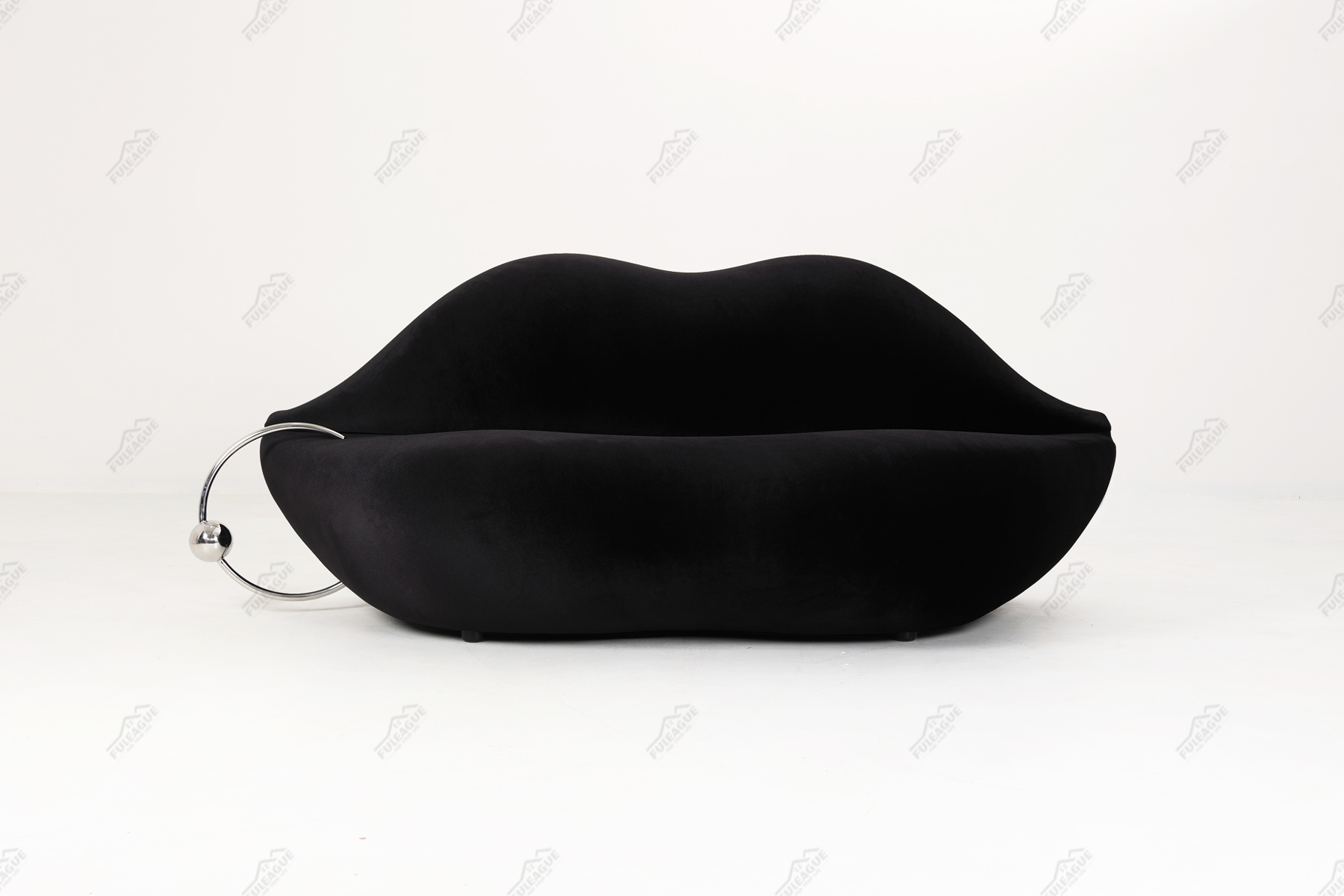 Fuleague lip sofa for sale high quality and comfortable for home, restaurant and hotel