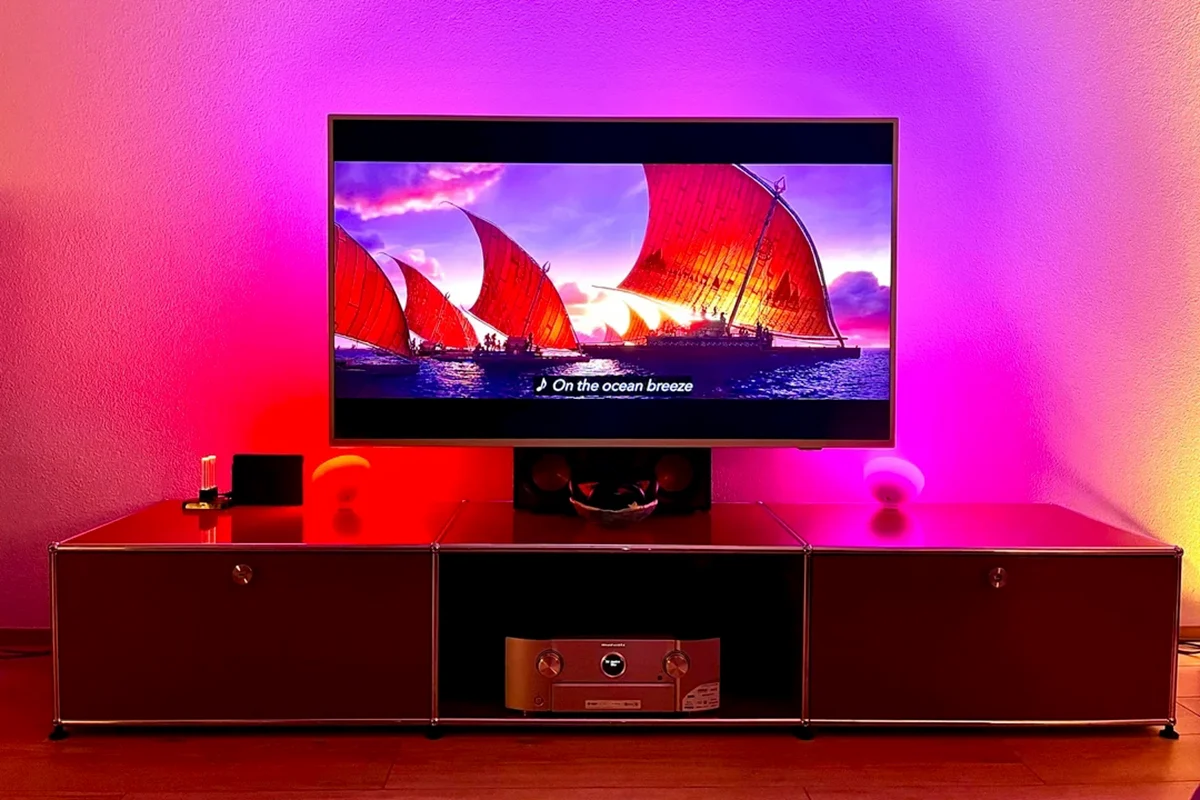 Mid Century Modern TV Stand: Customizable USM Haller Replica by Fuleague