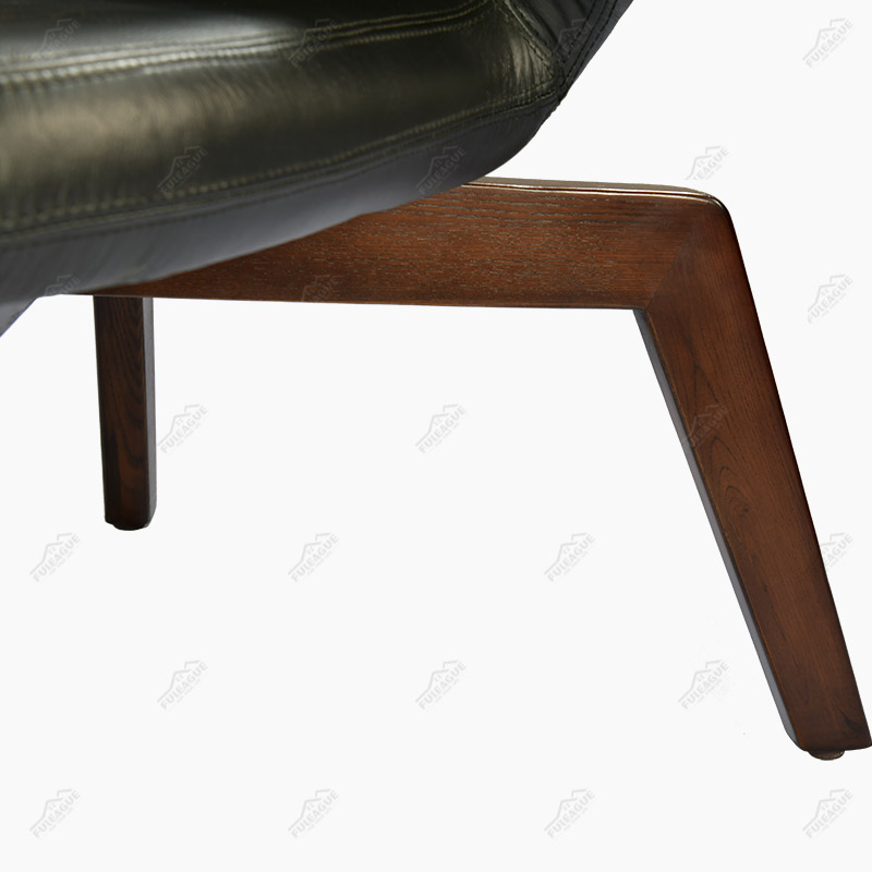 Munich Lounge Chair Replica in Full Aniline Grain Leather FA184-1S-ANL