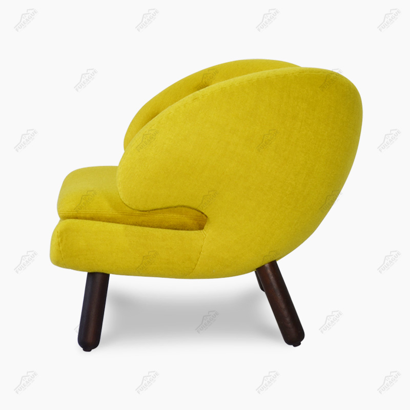 Pelican Chair Replica in Cashmere FA061-1S-F