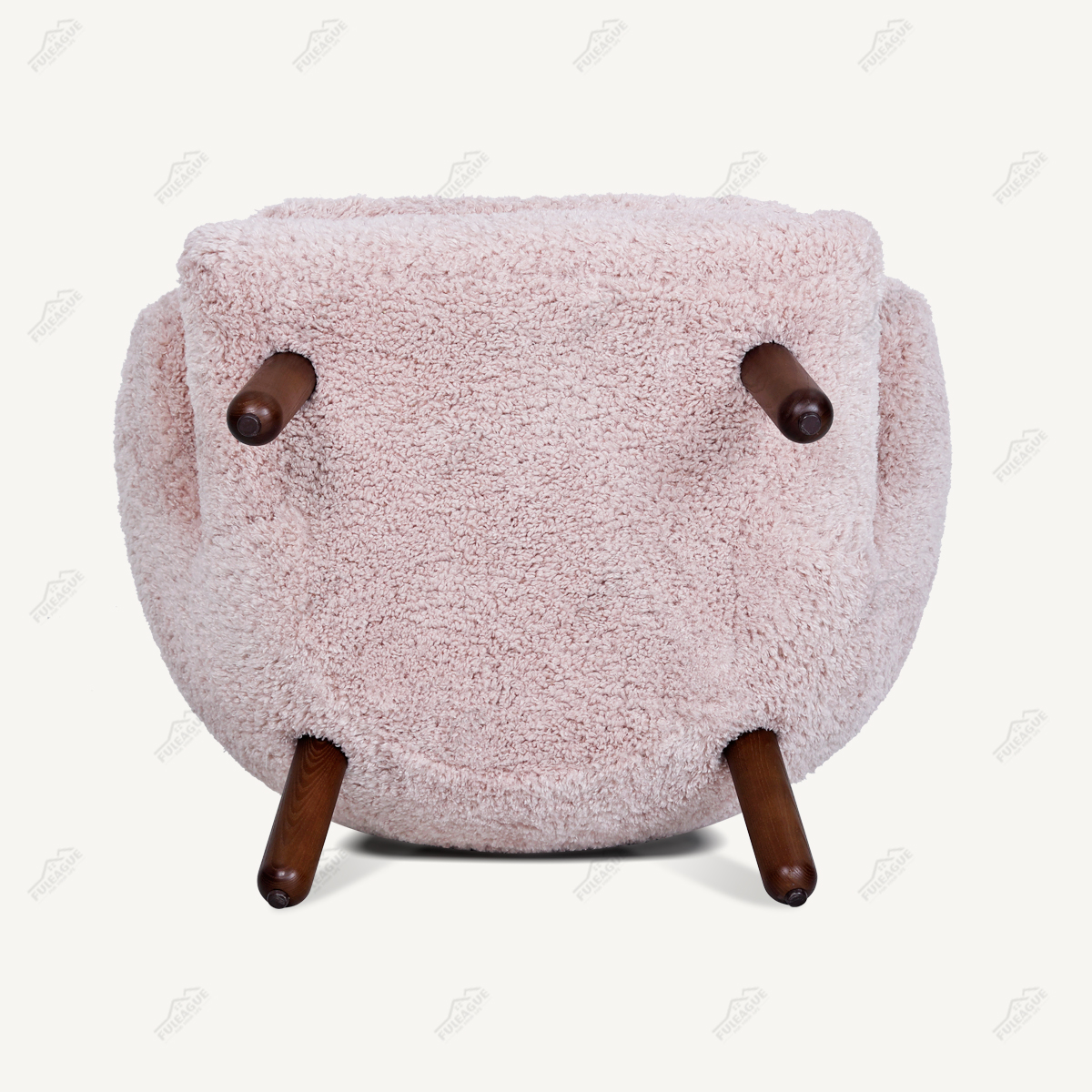 Pelican Chair Replica in Cashmere FA061-1S-F