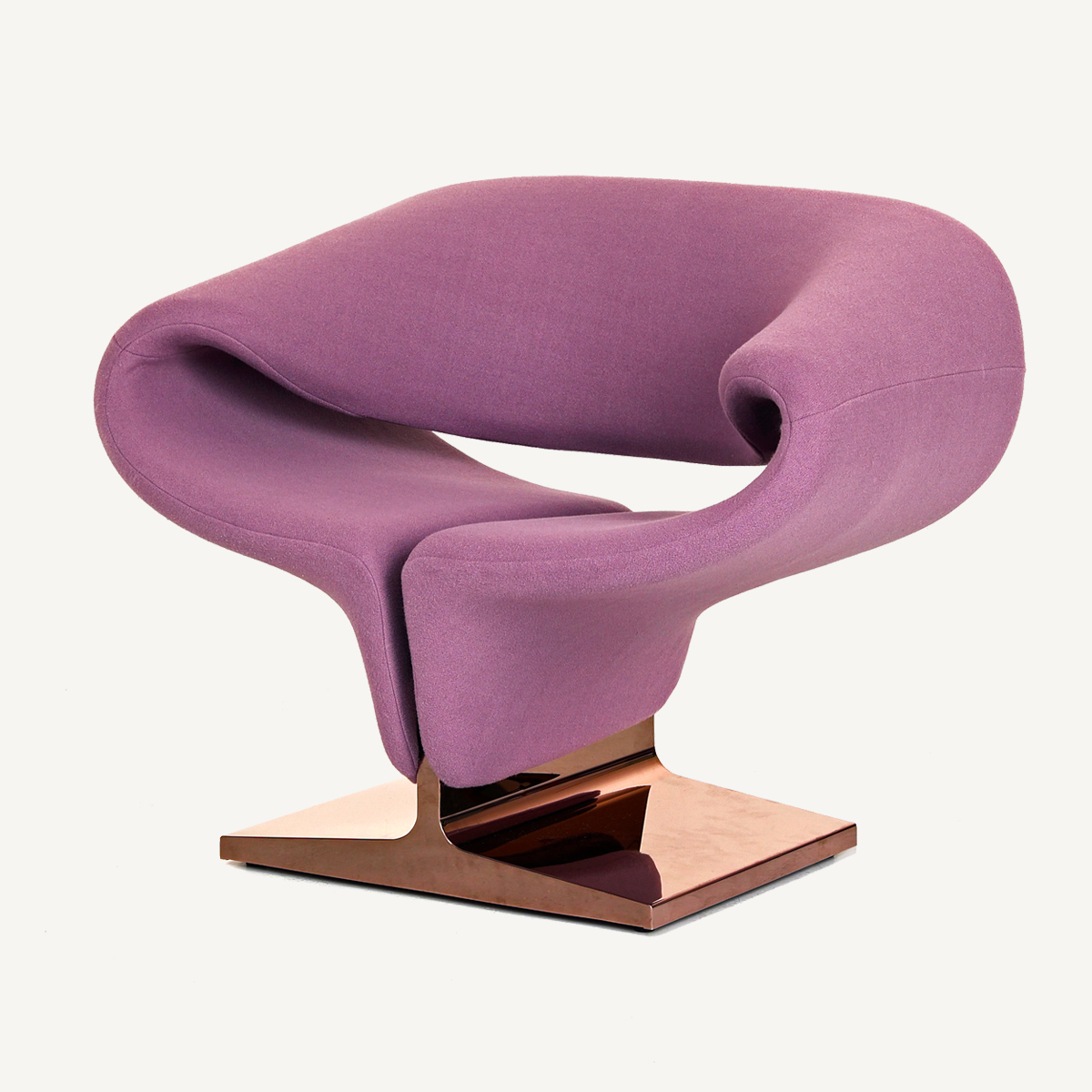 Pierre Paulin Ribbon Chair Replica in Fabric FA349-F