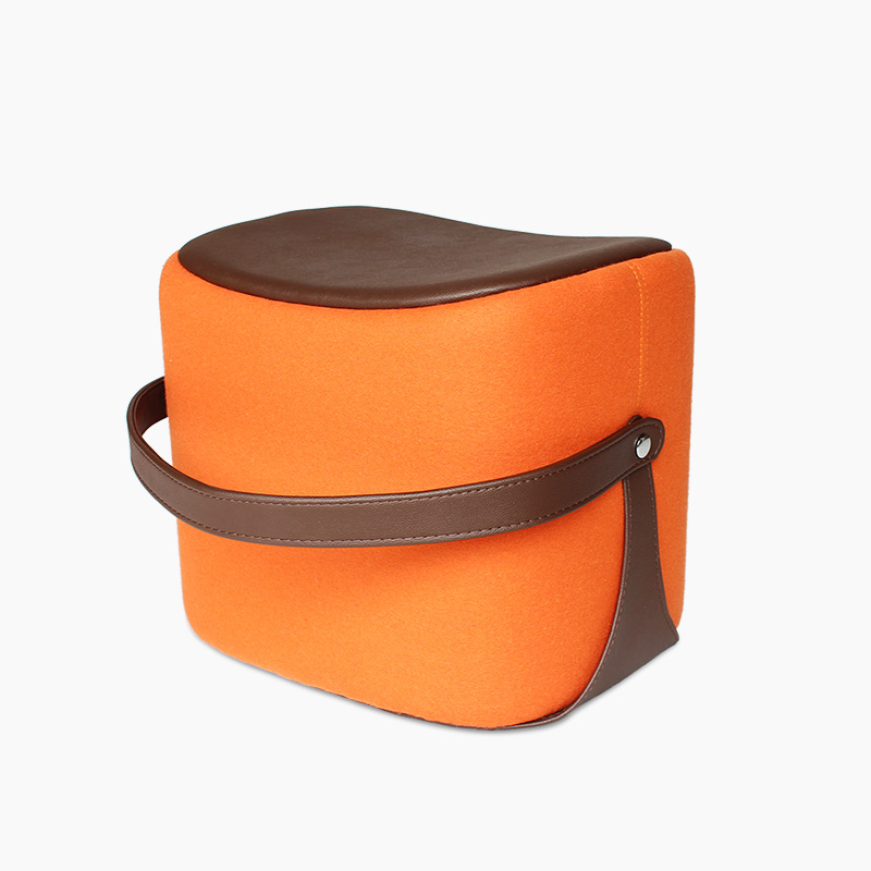 Portable Saddle Stool Replica Ottomans Footstool FA192