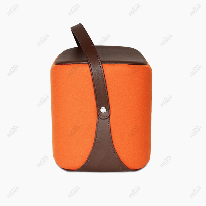 Portable Saddle Stool Replica Ottomans Footstool FA192